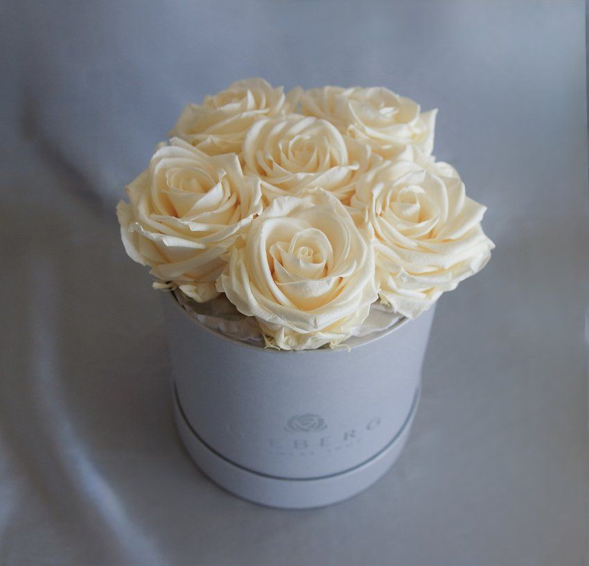 Caja pequeña Rosas Crema