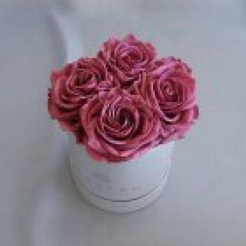 Caja muy pequeña Rosas Rosadas