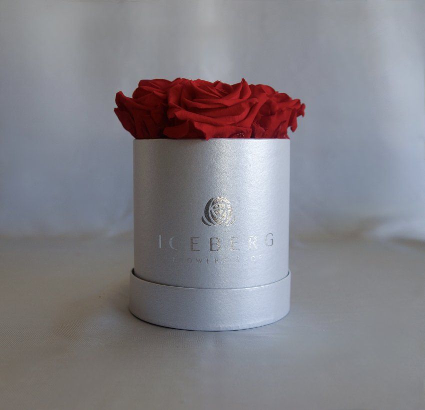 Caja muy pequeña Rosas Rojas