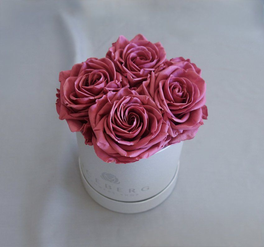 Caja muy pequeña Rosas Rosadas