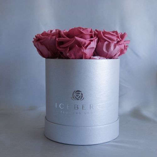 Caja pequeña de 7 Rosas Rosadas